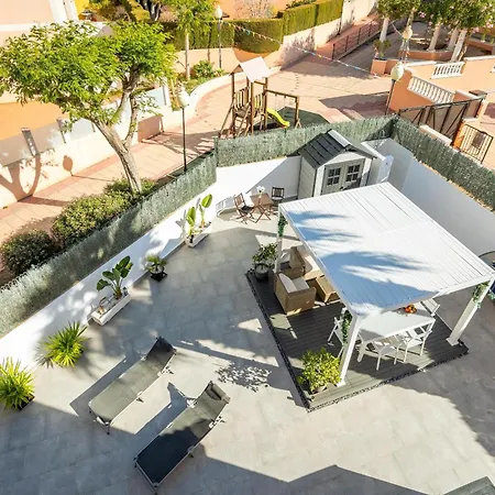 Casa Del Mundo * Gran Alacant