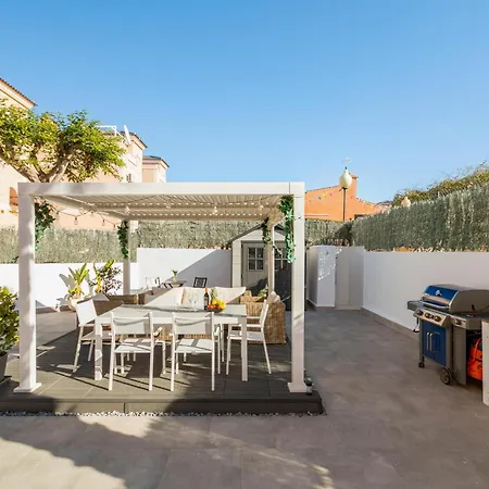 Casa Del Mundo * Gran Alacant